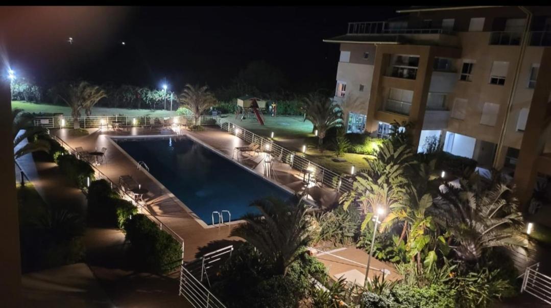 Florianópolis Apartamento Na Praia Do Campeche מראה חיצוני תמונה
